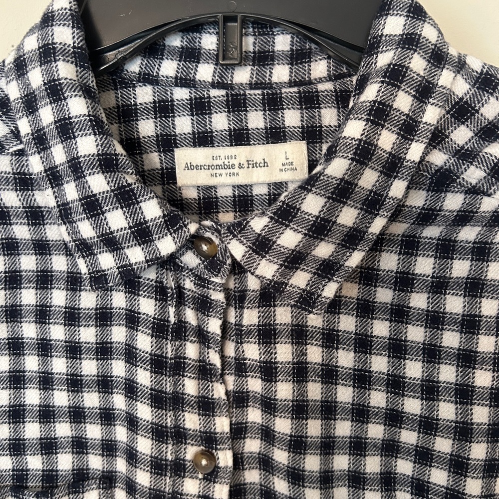 Abercrombie & Fitch Black and White Check Button-Down Shirt